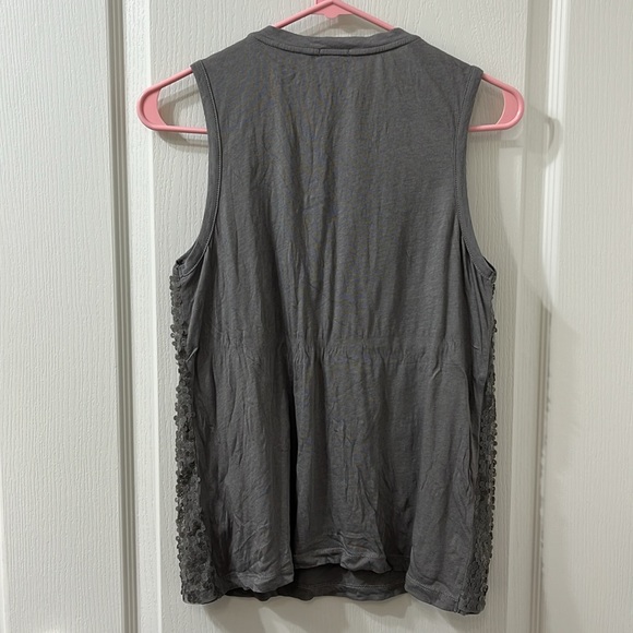 NWOT J Crew Sparkly Sequin Shell Tank Top Crew Neck Sleeveless Blouse Grey Small - Picture 7 of 10